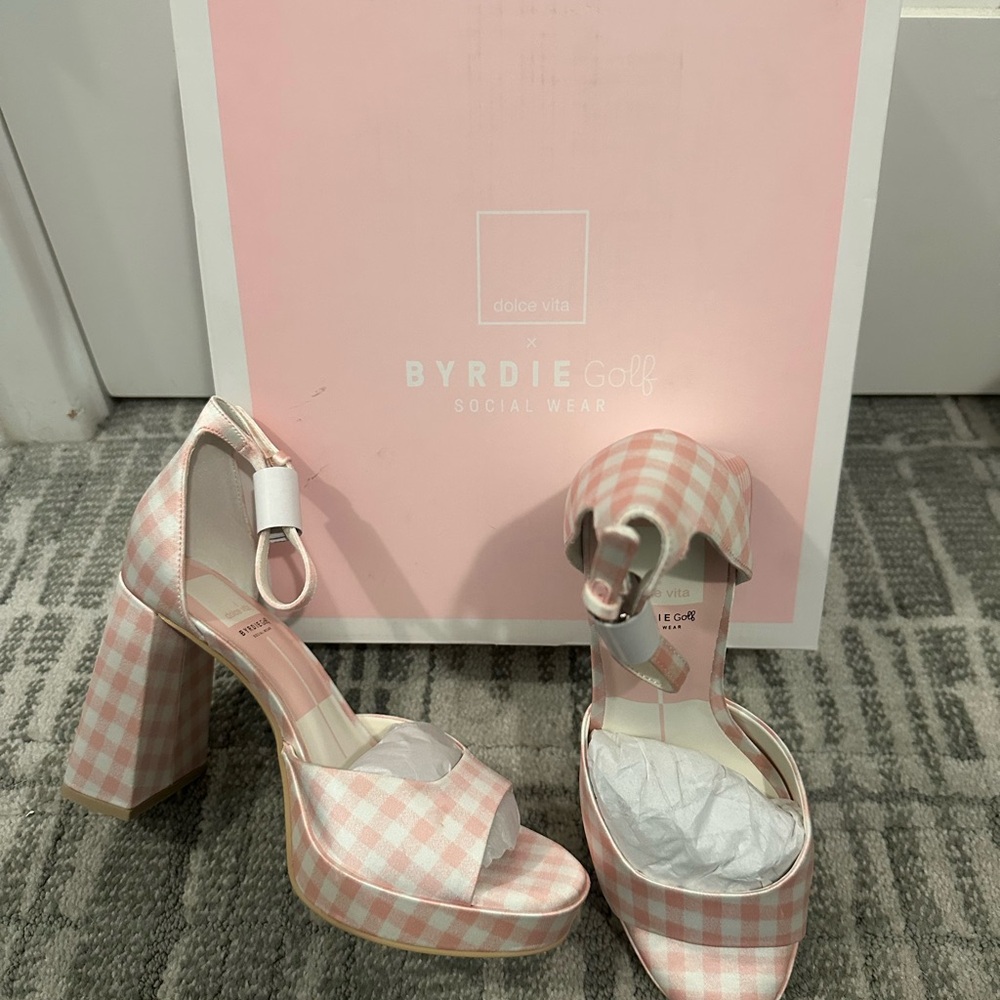 Dolce Vita Pink Gingham Platform Sandals - Picture 4 of 4